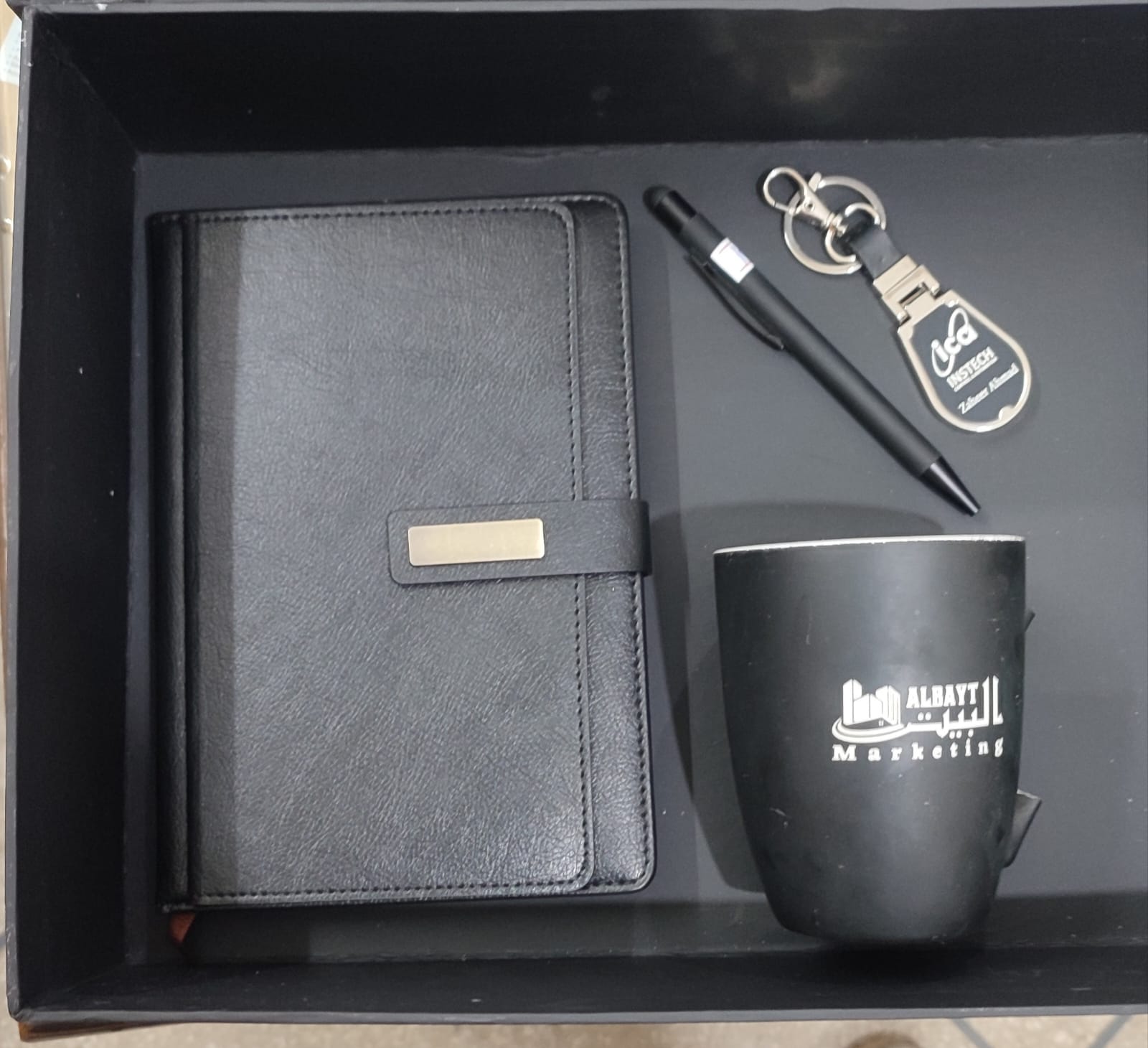 Albayt Marketing / Instech Executive VIP Corporate Gift Set
