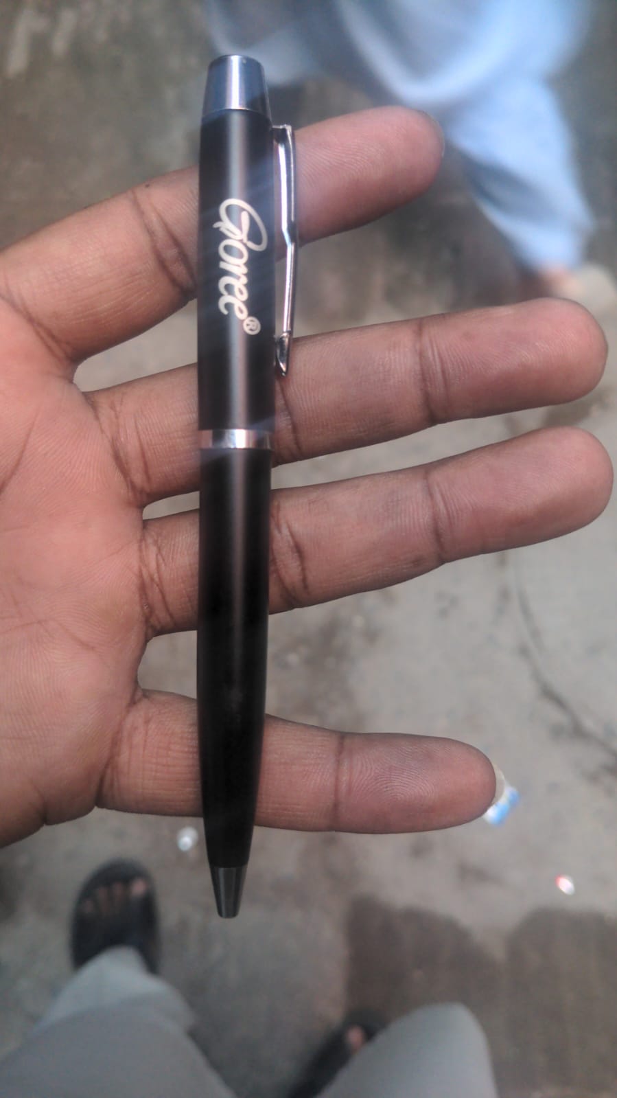 Goree Cosmetics Laser-Engraved Metallic Ballpoint Pen