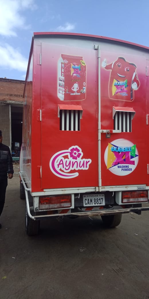 Aynur Bubble XL Delivery Van Side Container Graphics